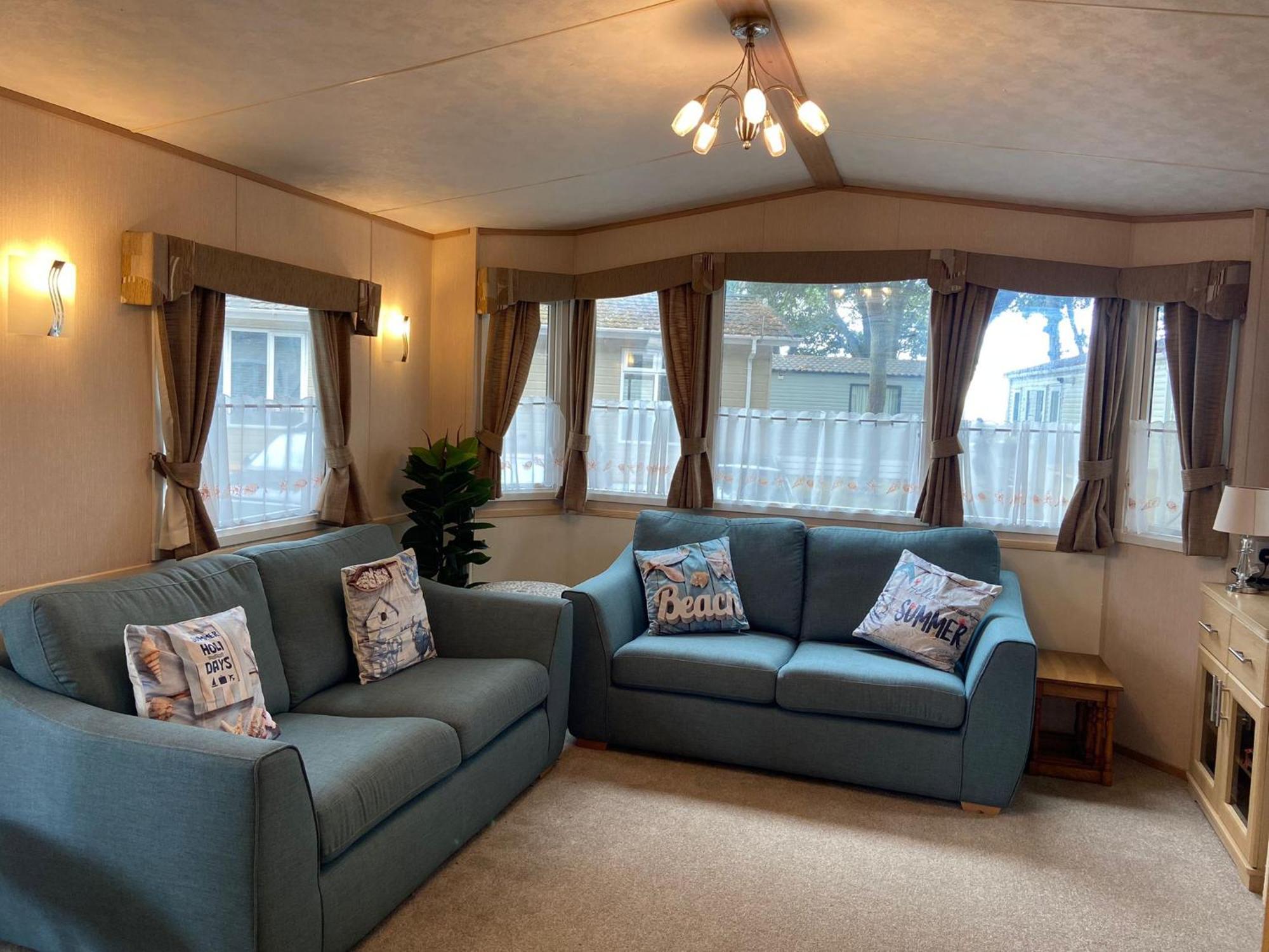 Mudeford Beach Lodge Eksteriør bilde